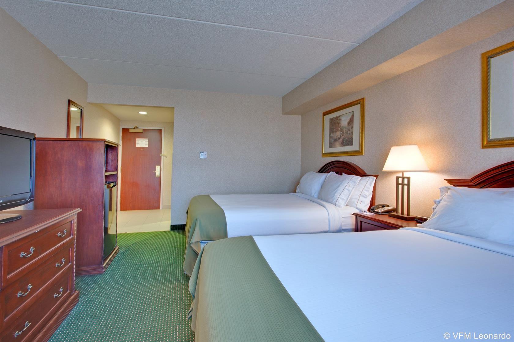 Holiday Inn Express Hotel & Suites Milton By Ihg Exterior foto